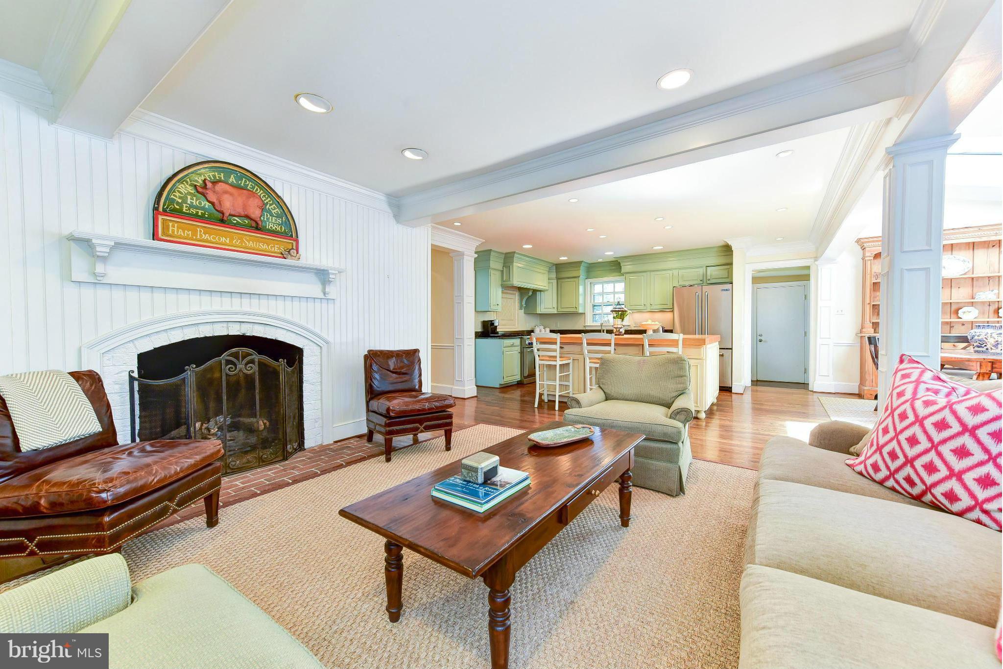 7259 Spring Side Way McLean, VA 22101 - Photo 11 of 30 Family Room