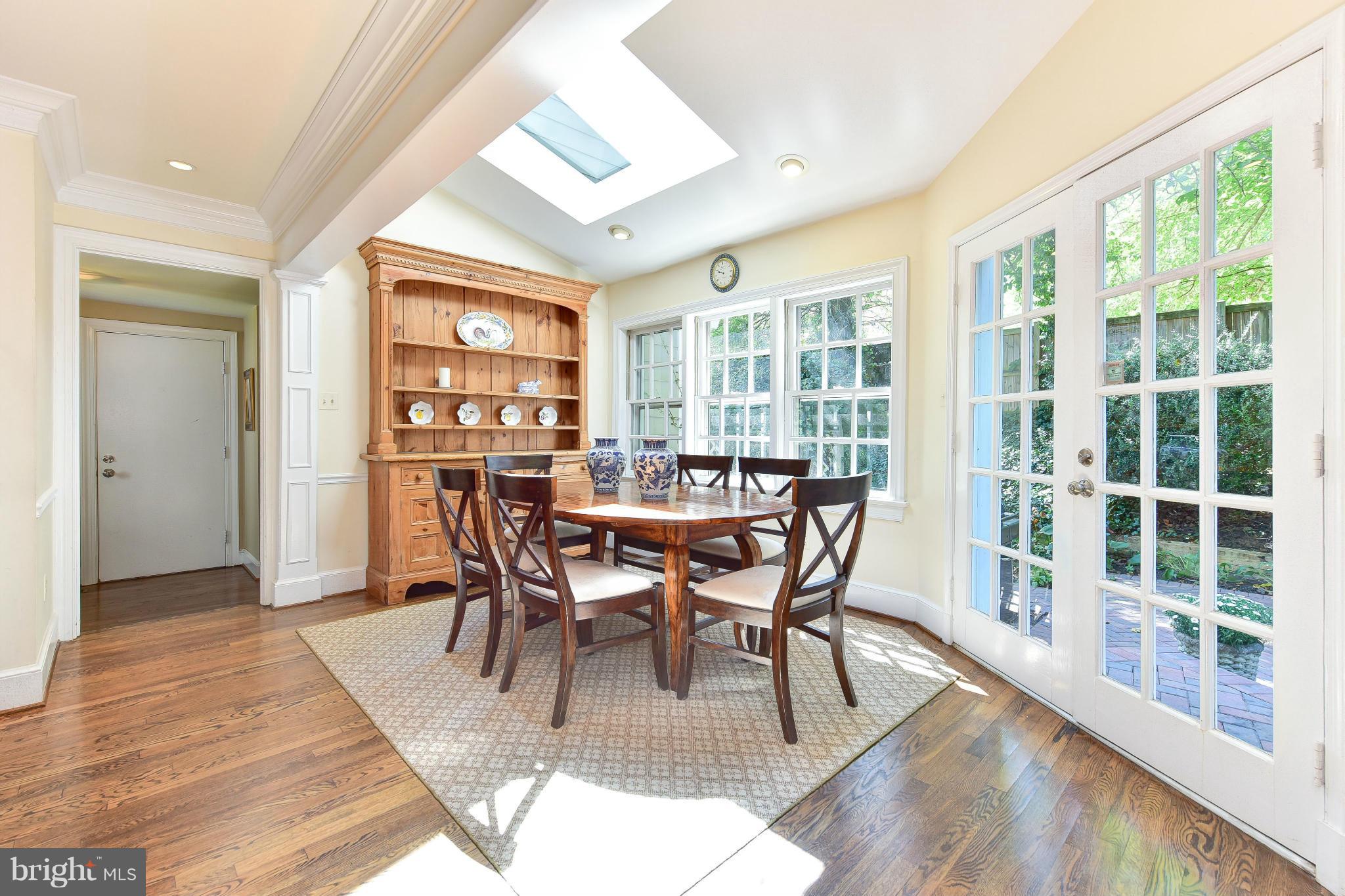 7259 Spring Side Way McLean, VA 22101 - Photo 14 of 30 Interior (General)