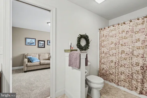 $450,000 | 3 Jamestown Square, Mechanicsburg, PA 17050