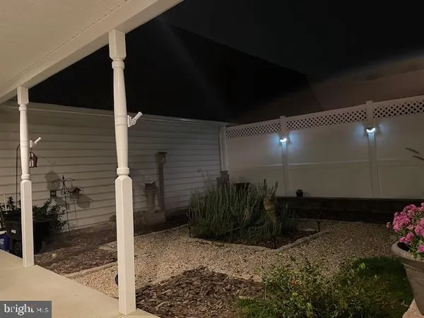 $450,000 | 3 Jamestown Square, Mechanicsburg, PA 17050