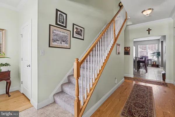 $450,000 | 3 Jamestown Square, Mechanicsburg, PA 17050
