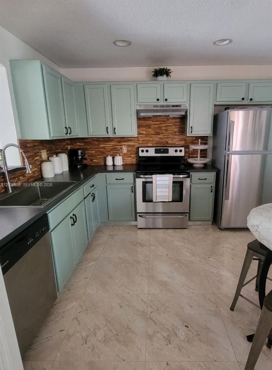 16504 Southwest 71st Terrace Miami, FL 33193 - Photo 1 of 8