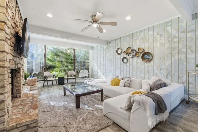 $3,400 | 112 World Of Tennis Square, Lakeway, TX 78738