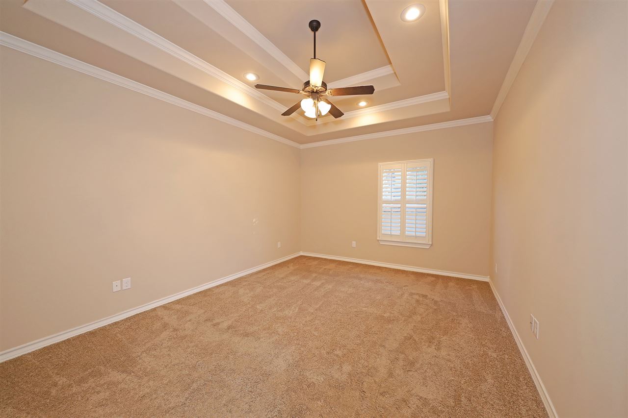 115 Michoacan Loop Laredo, TX 78045 - Photo 13 of 20 Gallery Image 13