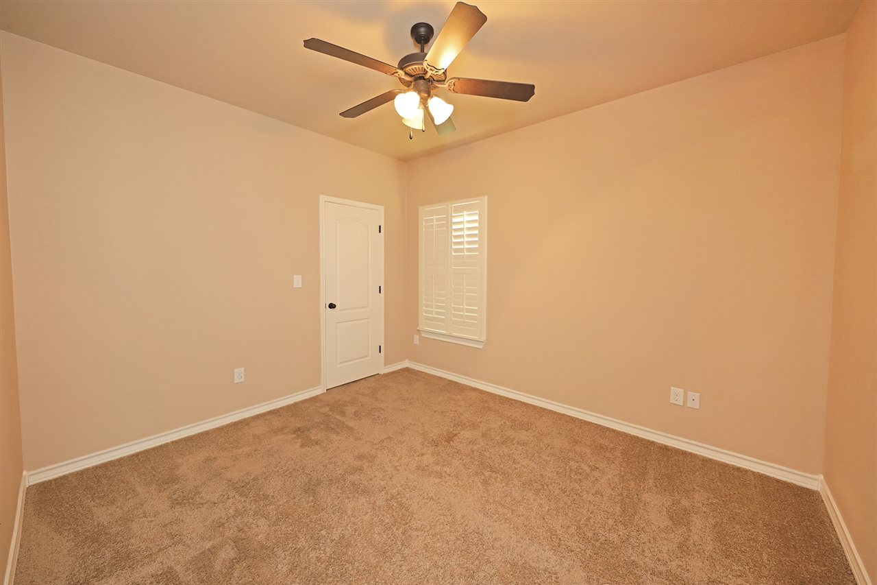 115 Michoacan Loop Laredo, TX 78045 - Photo 17 of 20 Gallery Image 17