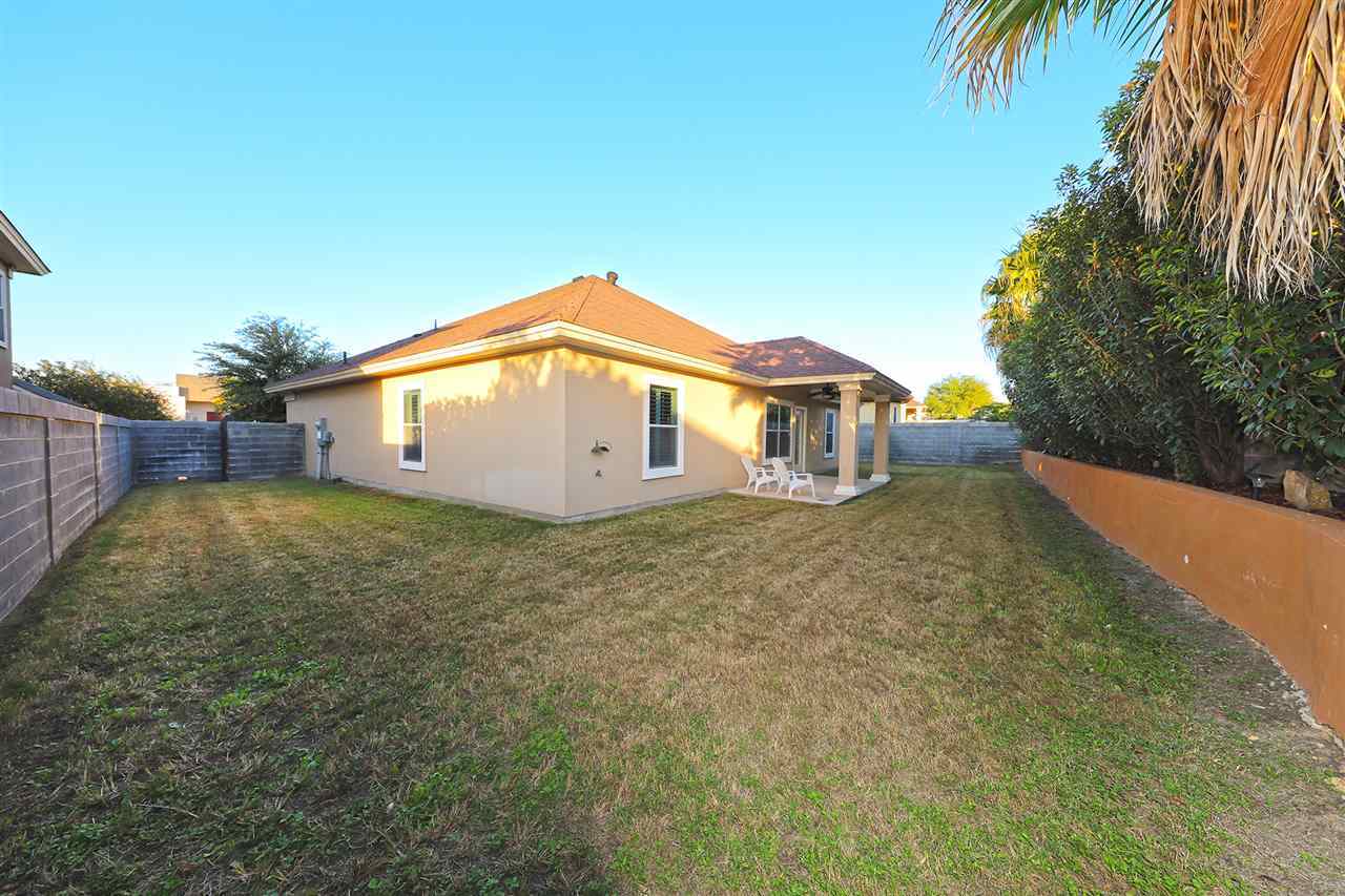 115 Michoacan Loop Laredo, TX 78045 - Photo 19 of 20 Gallery Image 19