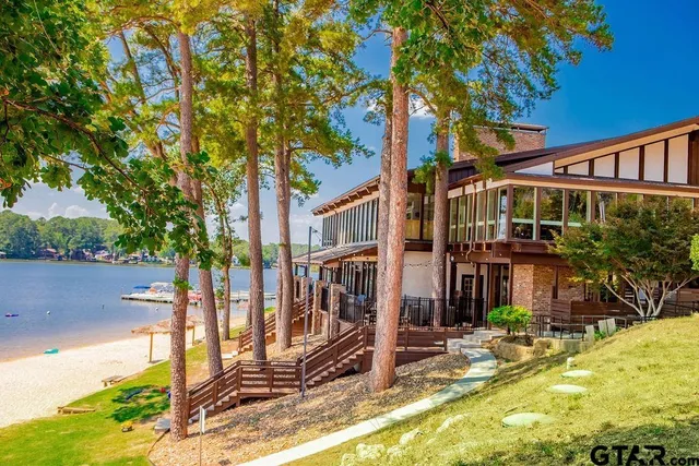 $494,900 | 214 Hideaway Lane East, Hideaway, TX 75771