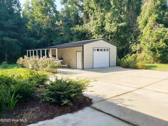 $289,000 | 6447 James B White Highway South, Whiteville, NC 28472