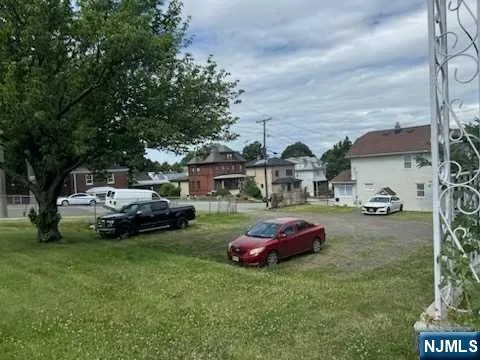 a car parked in front of a house