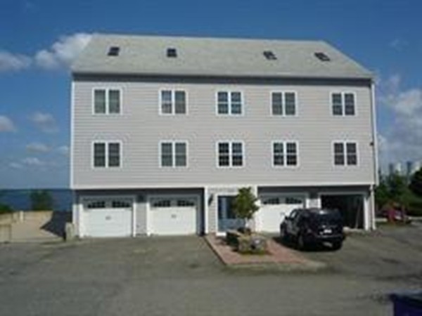 271 Draper Street, Unit 6 Fall River, MA 02724 - Photo 2 of 3 Gallery Image 2