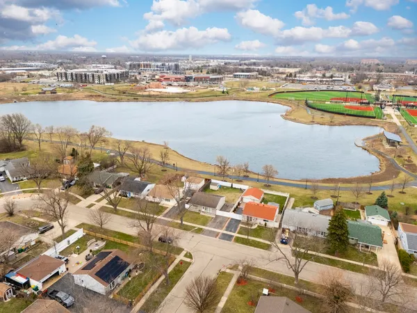 $345,000 | 216 West Jeffery Avenue, Wheeling, IL 60090