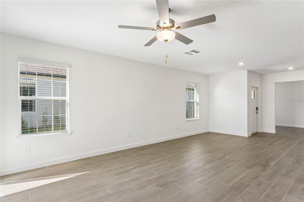 6692 Homebound Way New Port Richey, FL 34653 - Photo 9 of 44