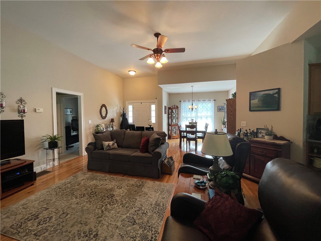 72 Bourque Road Cumberland, RI 02864 - Photo 19 of 43