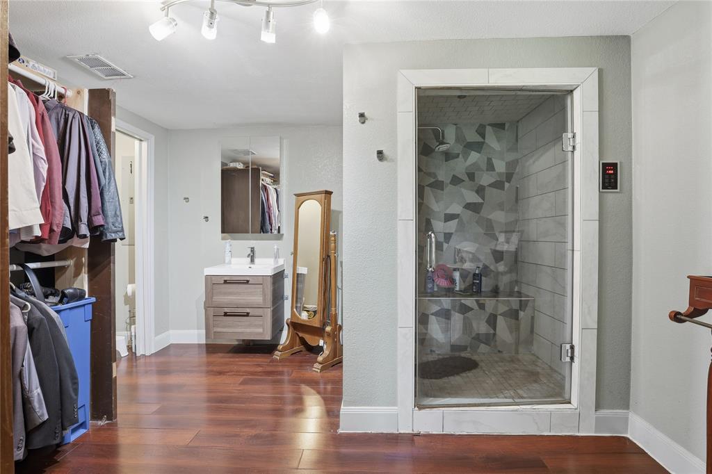 1517 Wiggins Road Maypearl, TX 76064 - Photo 11 of 31