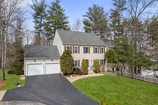 $745,000 | 74 Kennedy Circle, Northbridge, MA 01534