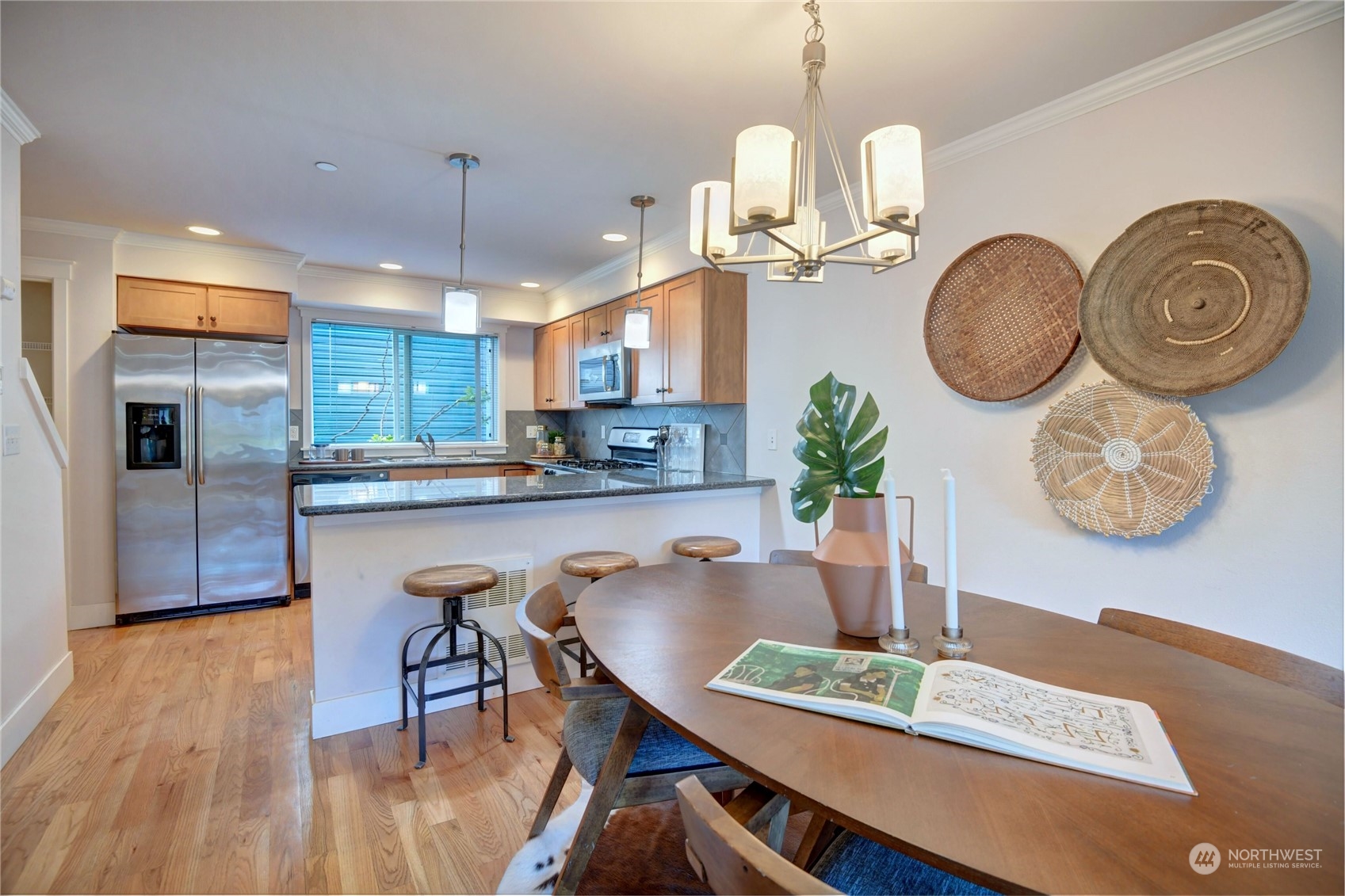 2108 West Ruffner Street Seattle, WA 98199 - Photo 15 of 20 Gallery Image 15