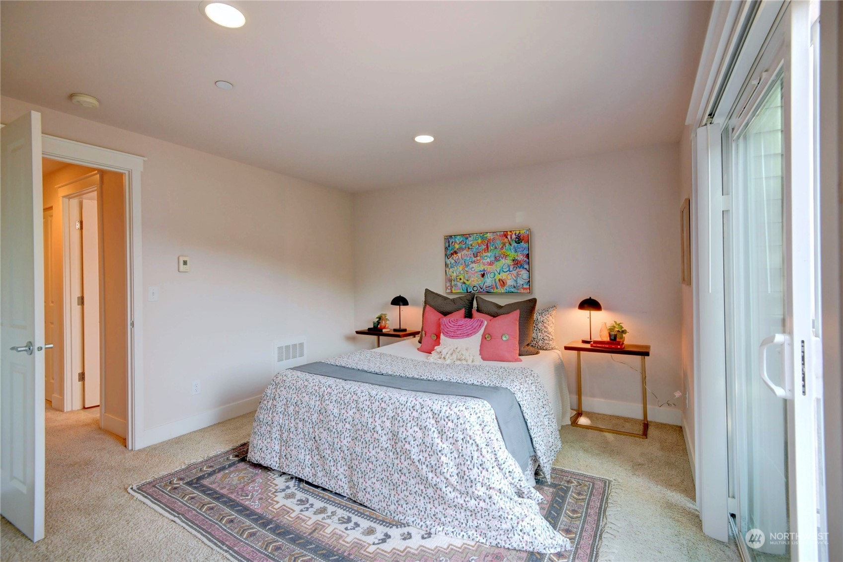 2108 West Ruffner Street Seattle, WA 98199 - Photo 10 of 20 Gallery Image 10