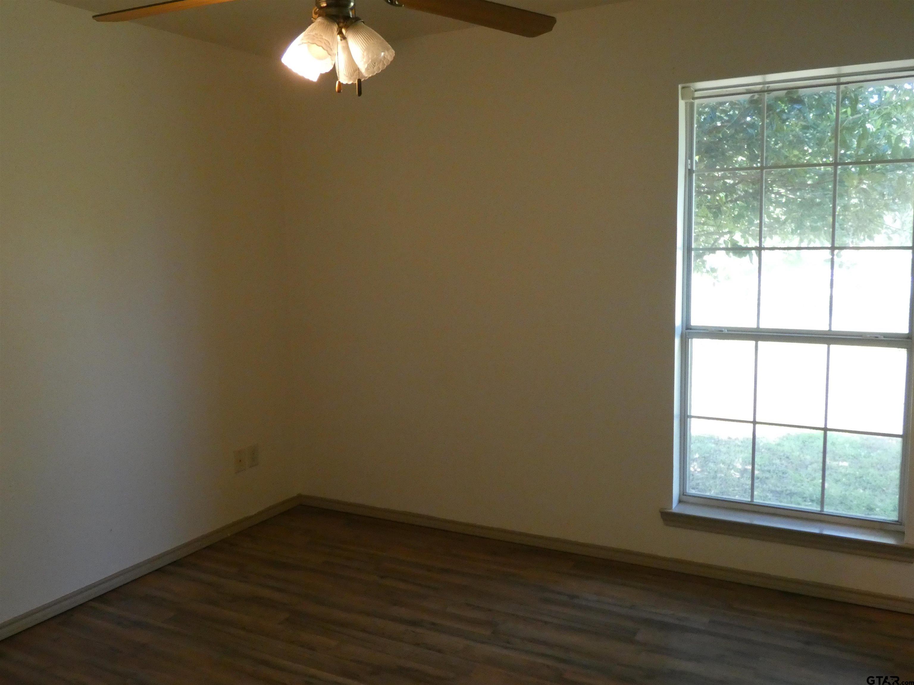 203 Lide Street Talco, TX 75487 - Photo 13 of 19
