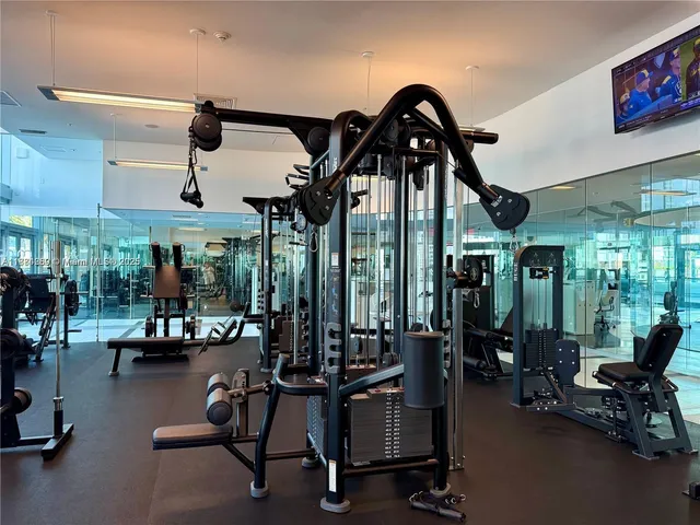 $599,000 | 92 Southwest 3rd Street, Unit 1104, Miami, FL 33130