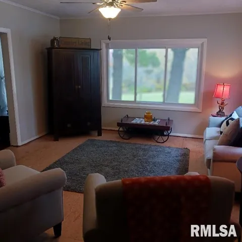 $215,000 | 646 Us Highway, Monmouth, IL 61462