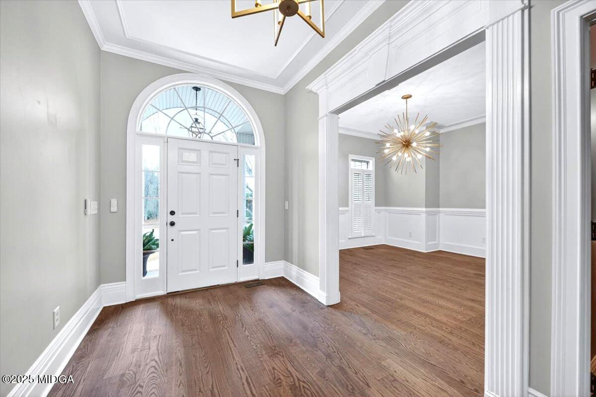 414 Waverly Lane Macon, GA 31210 - Photo 3 of 32 wooden floor in an empty room with a window
