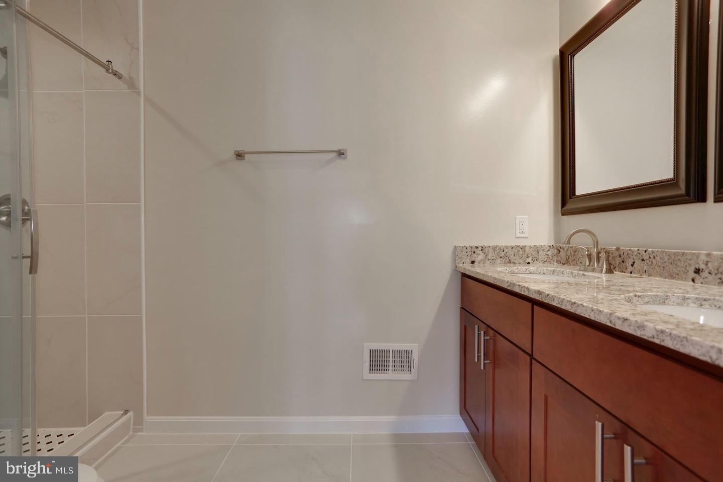 2506 Elvans Road Southeast Washington, DC 20020 - Photo 3 of 18 Gallery Image 3