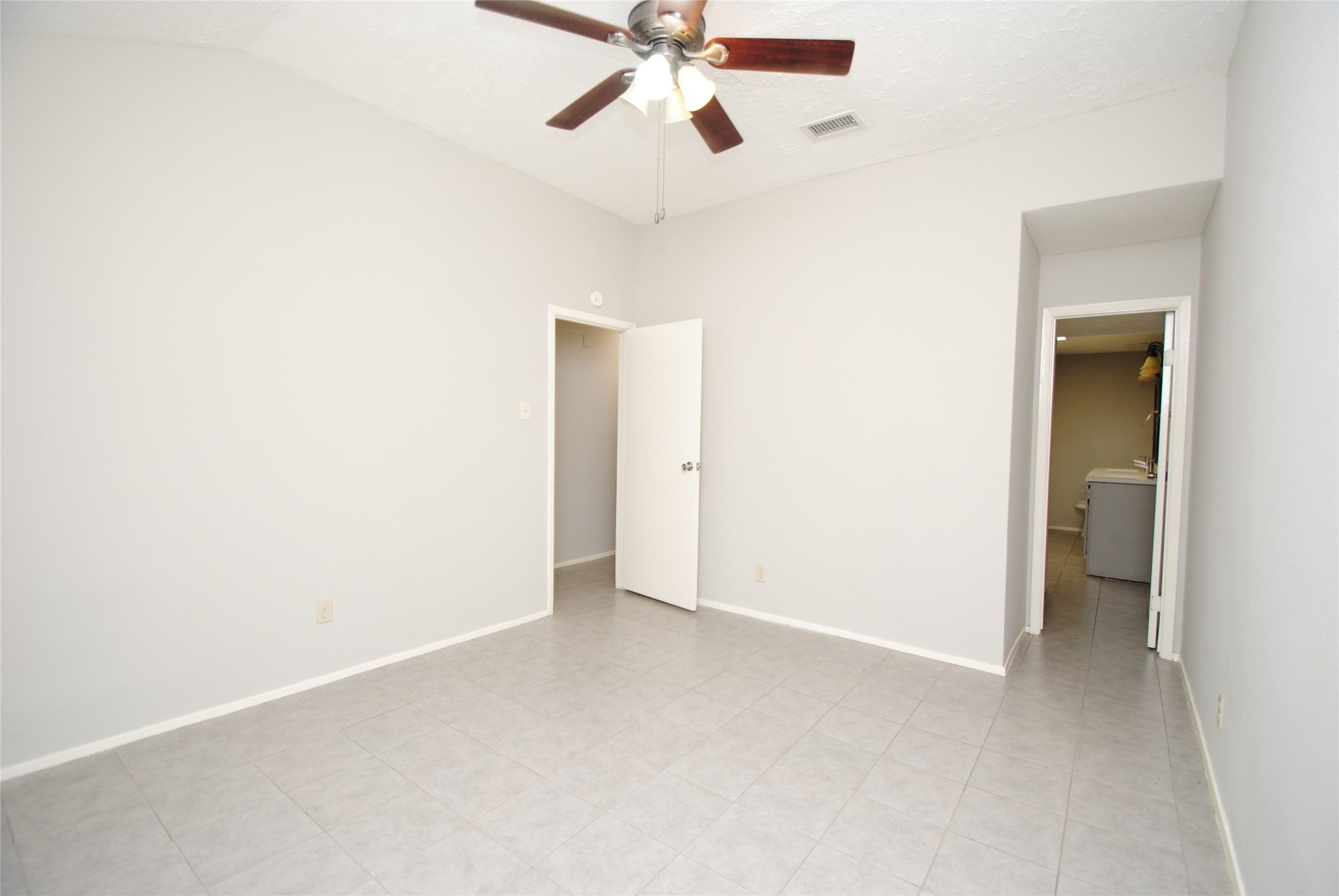 3121 Trembling Creek Circle Spring, TX 77373 - Photo 9 of 30