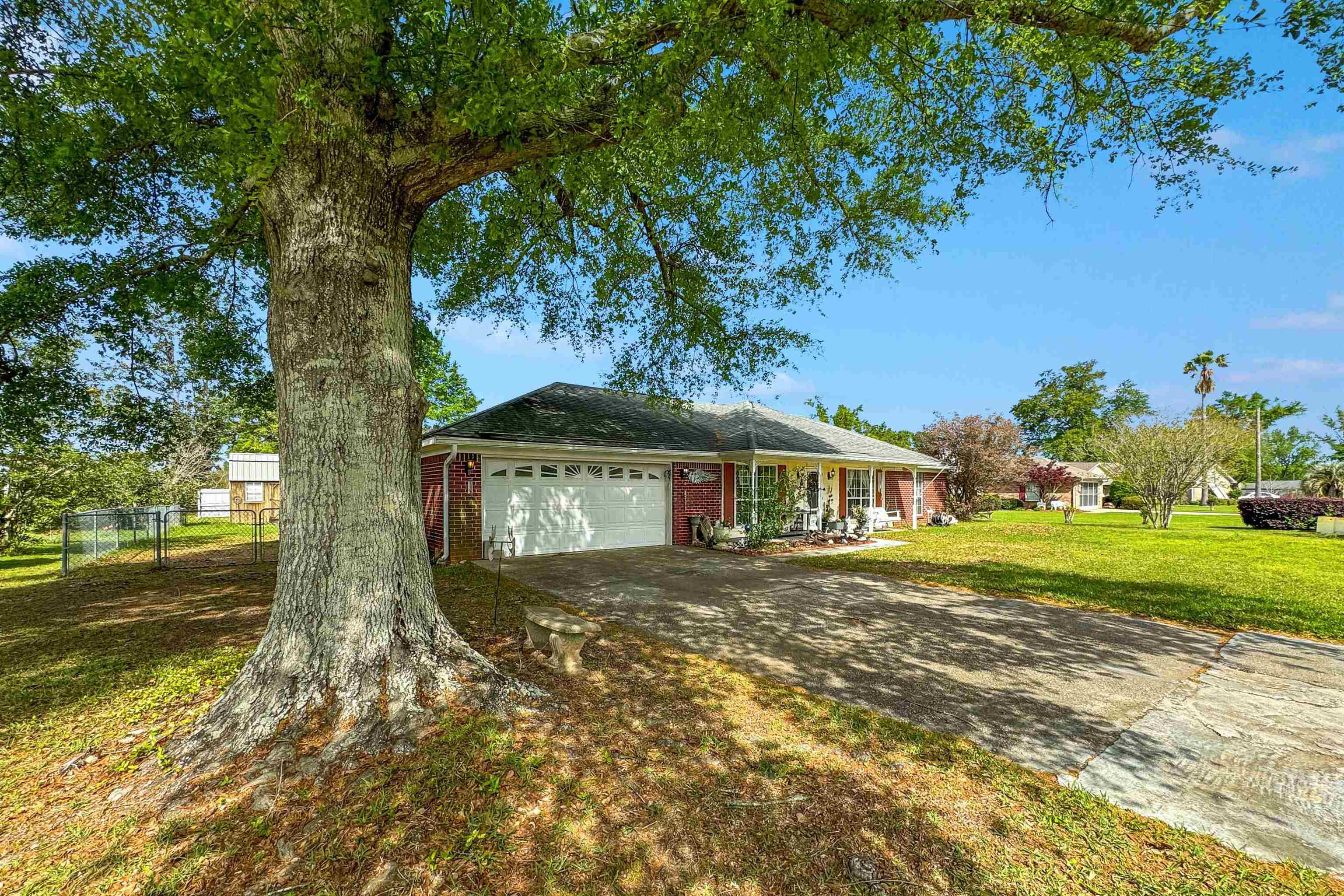 1507 Mulberry Lane Foley, AL 36535 - Photo 2 of 33