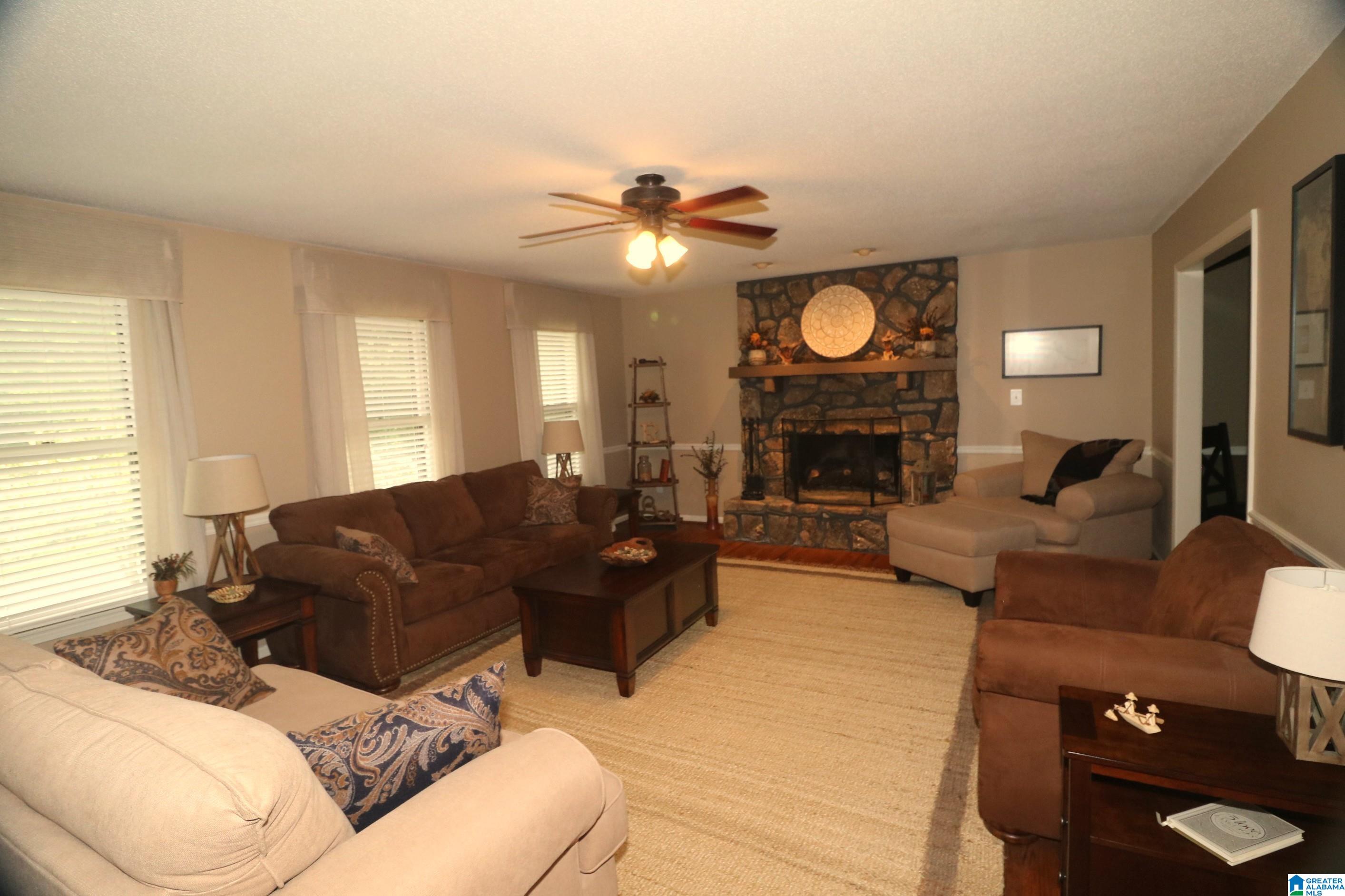 1539 Sequoia Trail Alabaster, AL 35007 - Photo 6 of 38