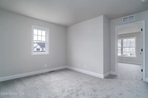 $499,400 | 55 Priddle Lane, Colonie, NY 12110