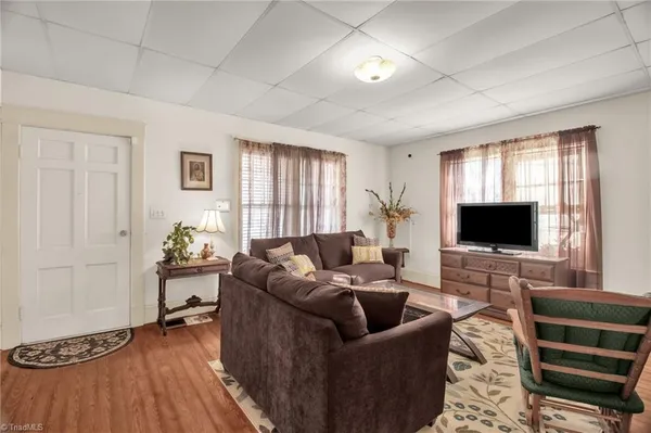 $315,000 | 416 South Fayetteville Street, Liberty, NC 27298