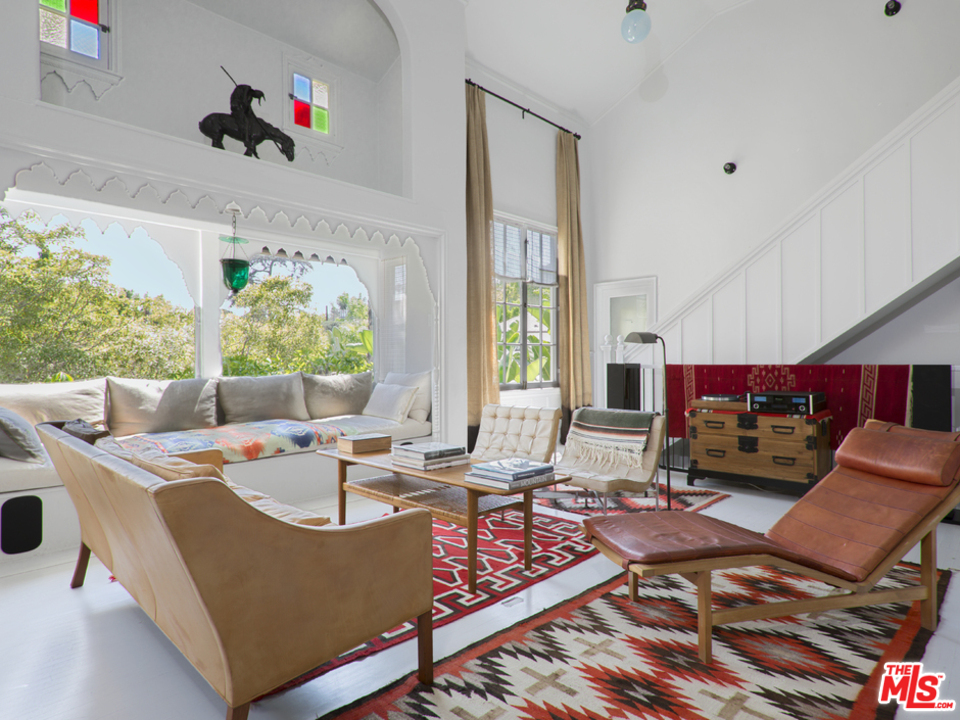 8235 Monteel Road Los Angeles, CA 90069 - Photo 29 of 50 Gallery Image 29