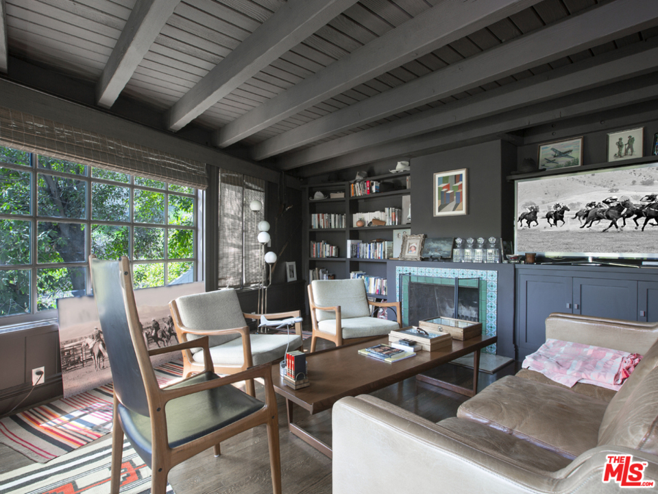 8235 Monteel Road Los Angeles, CA 90069 - Photo 32 of 50 Gallery Image 32