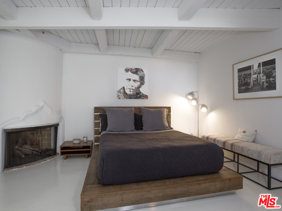 8235 Monteel Road Los Angeles, CA 90069 - Photo 35 of 50 Gallery Image 35