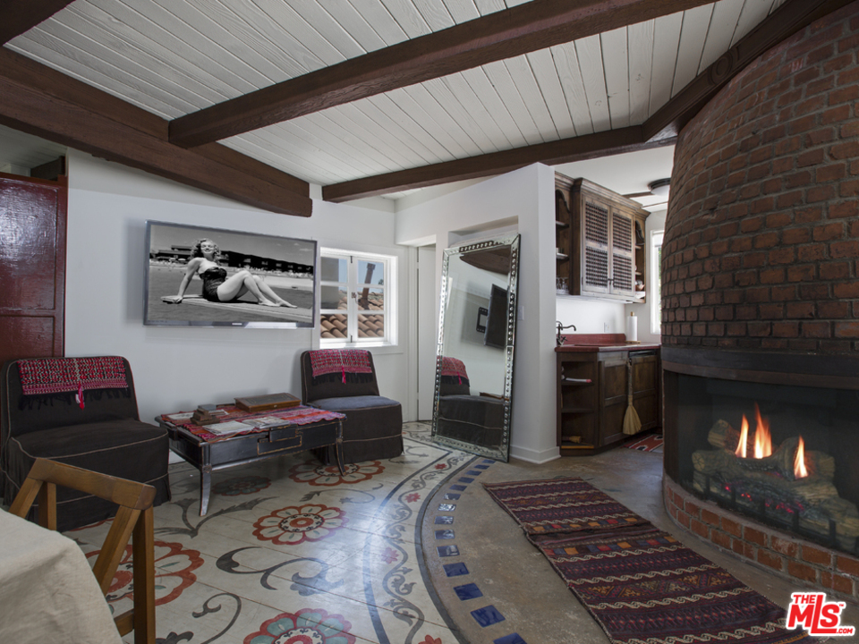 8235 Monteel Road Los Angeles, CA 90069 - Photo 41 of 50 Gallery Image 41