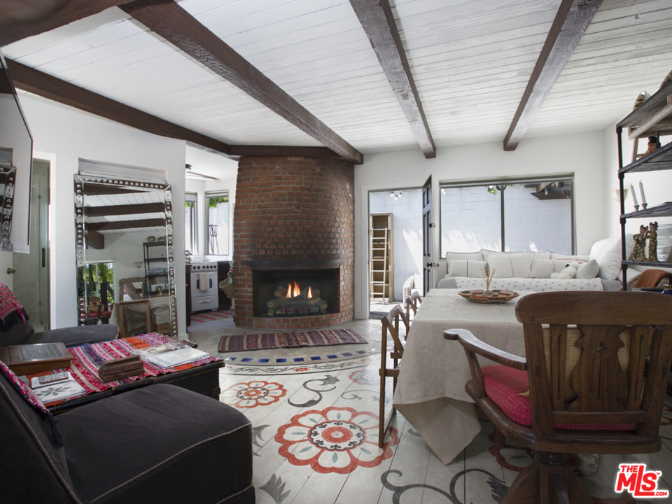8235 Monteel Road Los Angeles, CA 90069 - Photo 42 of 50 Gallery Image 42