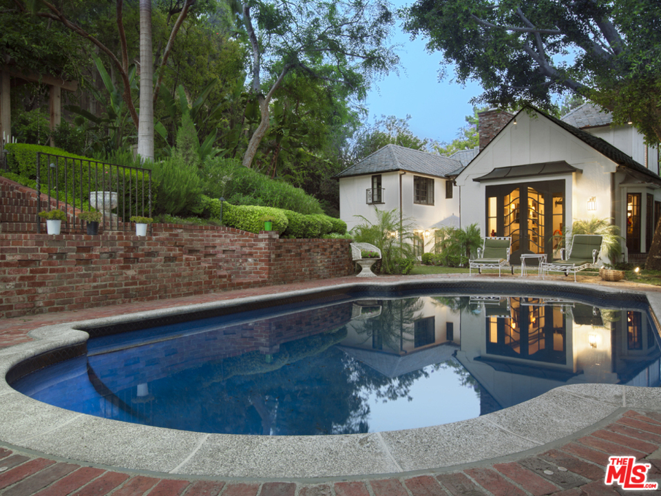 8235 Monteel Road Los Angeles, CA 90069 - Photo 48 of 50 Gallery Image 48