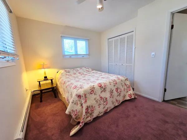 $475,000 | W5605 Island Drive, Pardeeville, WI 53954