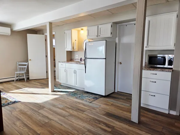 $475,000 | W5605 Island Drive, Pardeeville, WI 53954