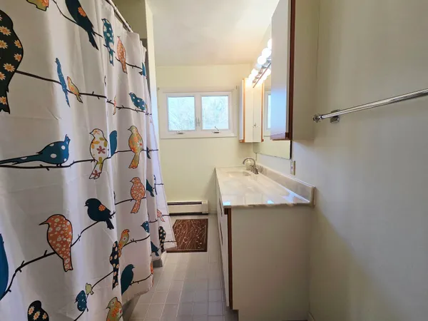 $475,000 | W5605 Island Drive, Pardeeville, WI 53954