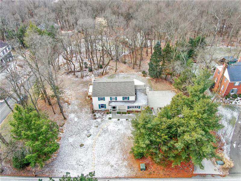 947 Field Club Road Pittsburgh, PA 15238 - Photo 2 of 25 Gallery Image 2