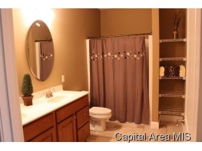 2708 Whiteside Place Springfield, IL 62711 - Photo 15 of 21 Gallery Image 15