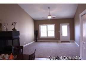 2708 Whiteside Place Springfield, IL 62711 - Photo 5 of 21 Gallery Image 5