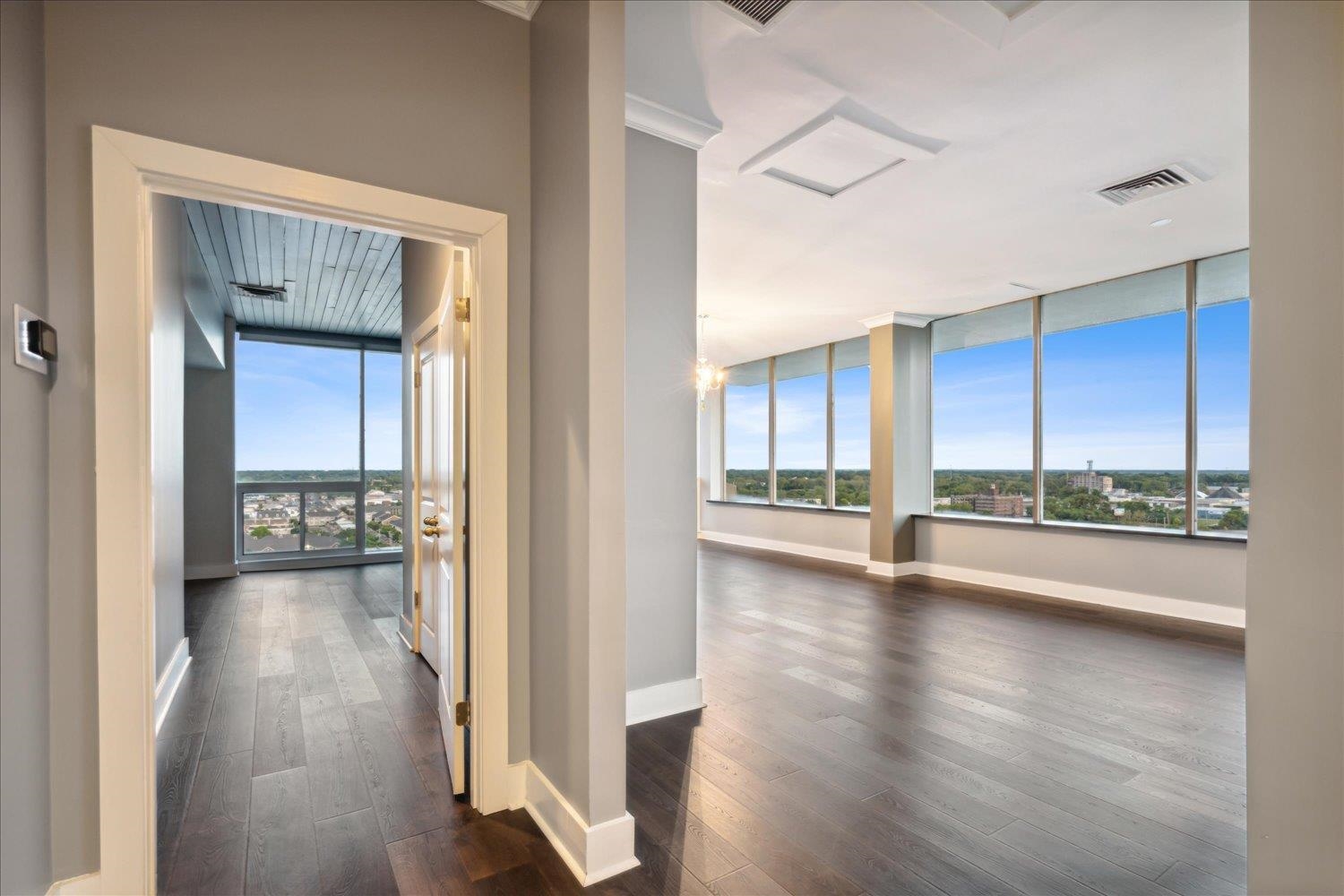 655 Riverside Drive, Unit 1508 Memphis, TN 38103 - Photo 5 of 32 Gallery Image 5