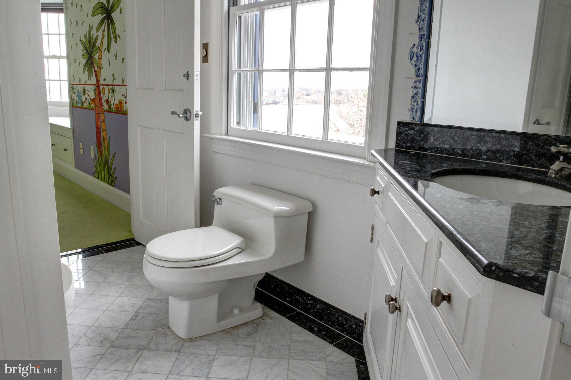 1928 Carrollton Road Annapolis, MD 21409 - Photo 18 of 30 Shared bath