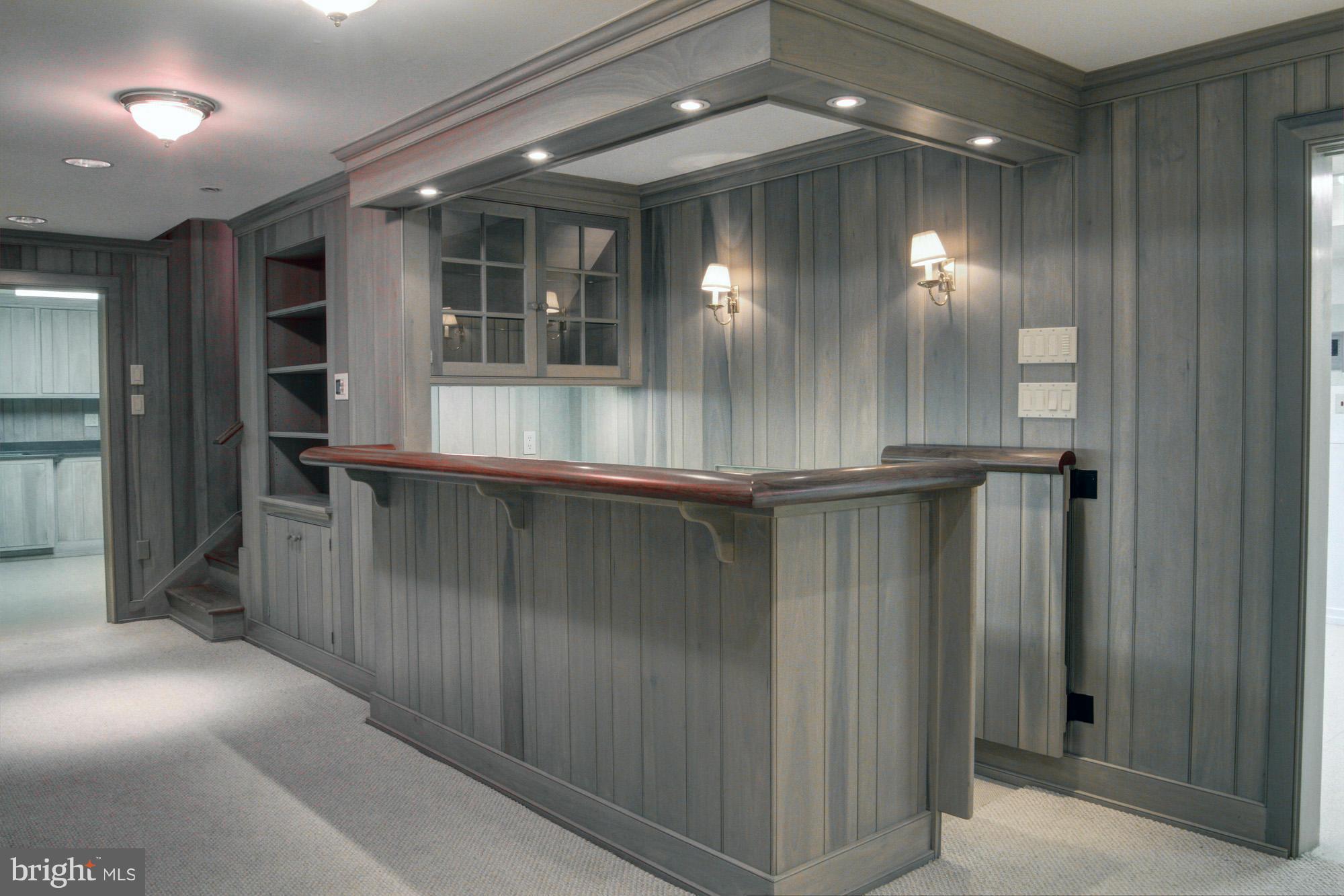 1928 Carrollton Road Annapolis, MD 21409 - Photo 24 of 30 Custom wet bar