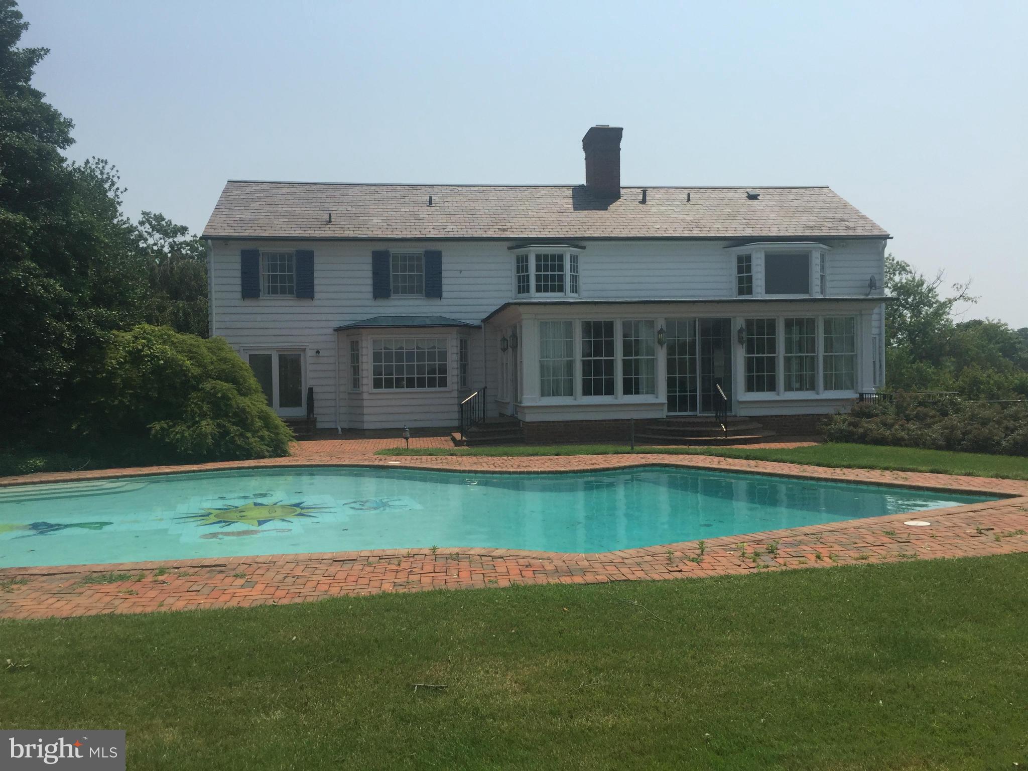 1928 Carrollton Road Annapolis, MD 21409 - Photo 26 of 30 Rear exterior and patio
