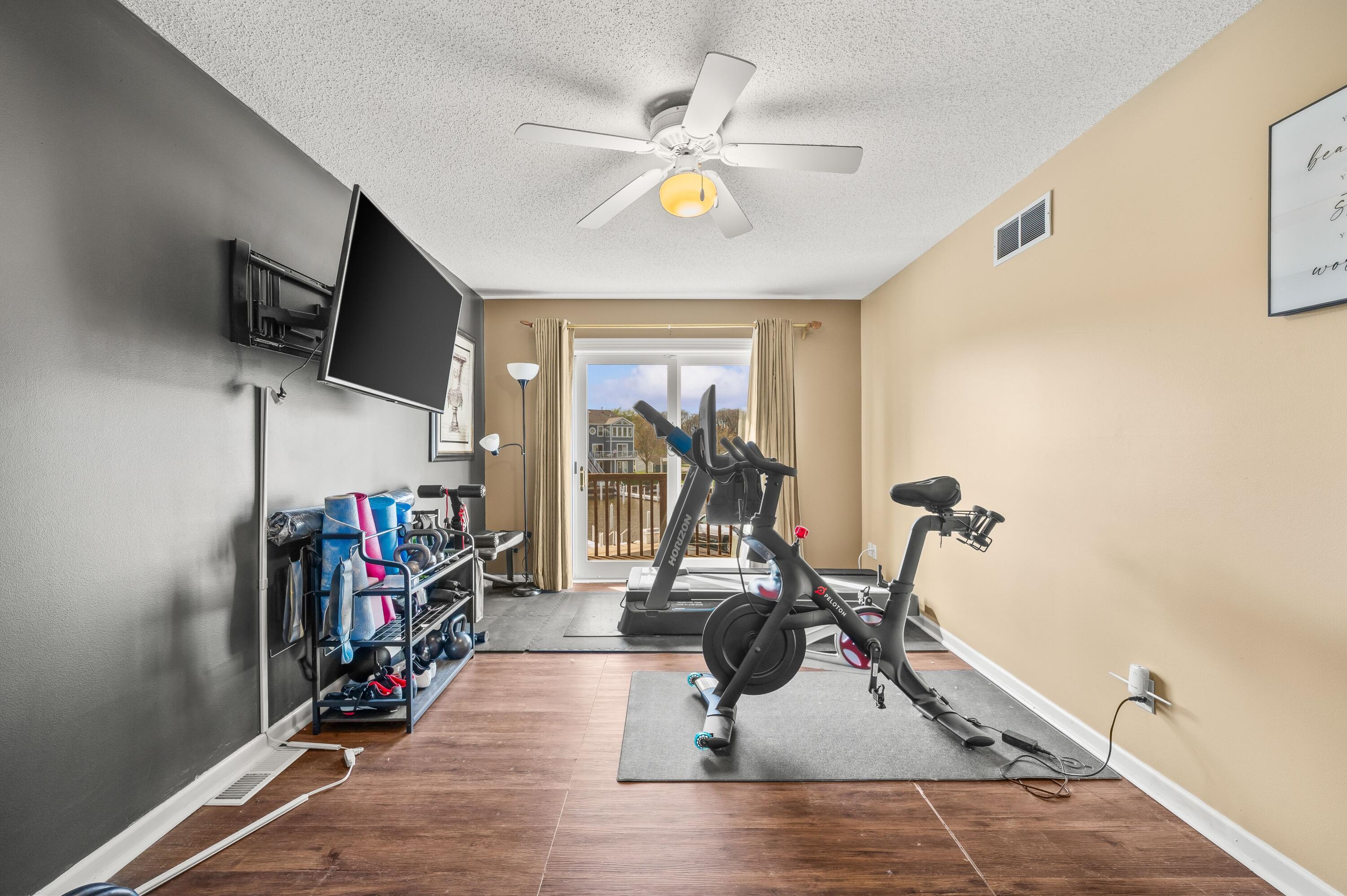 2349 Riverside Pointe Drive St. Joseph, MI 49085 - Photo 51 of 74 55DSC_7759