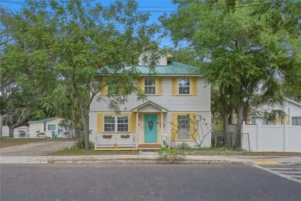 $999,000 | 516 5th Avenue North, Safety Harbor, FL 34695