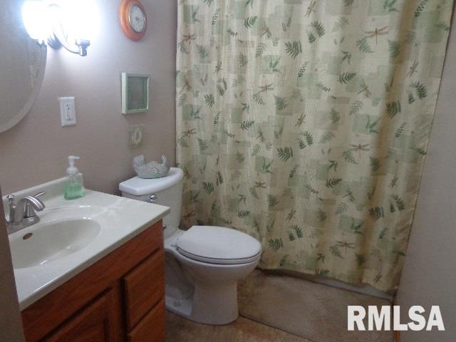5426 Oakbrook Road Davenport, IA 52806 - Photo 20 of 24 Gallery Image 20
